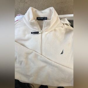 Men’s Nautica pullover sweater